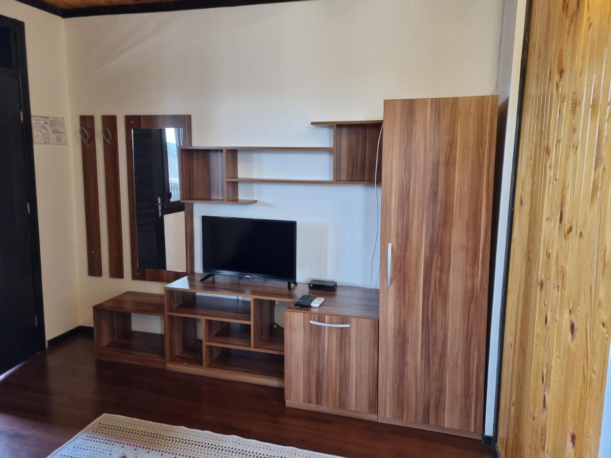Trifon Zarezan Family Hotel Glavatartsi Exteriör bild